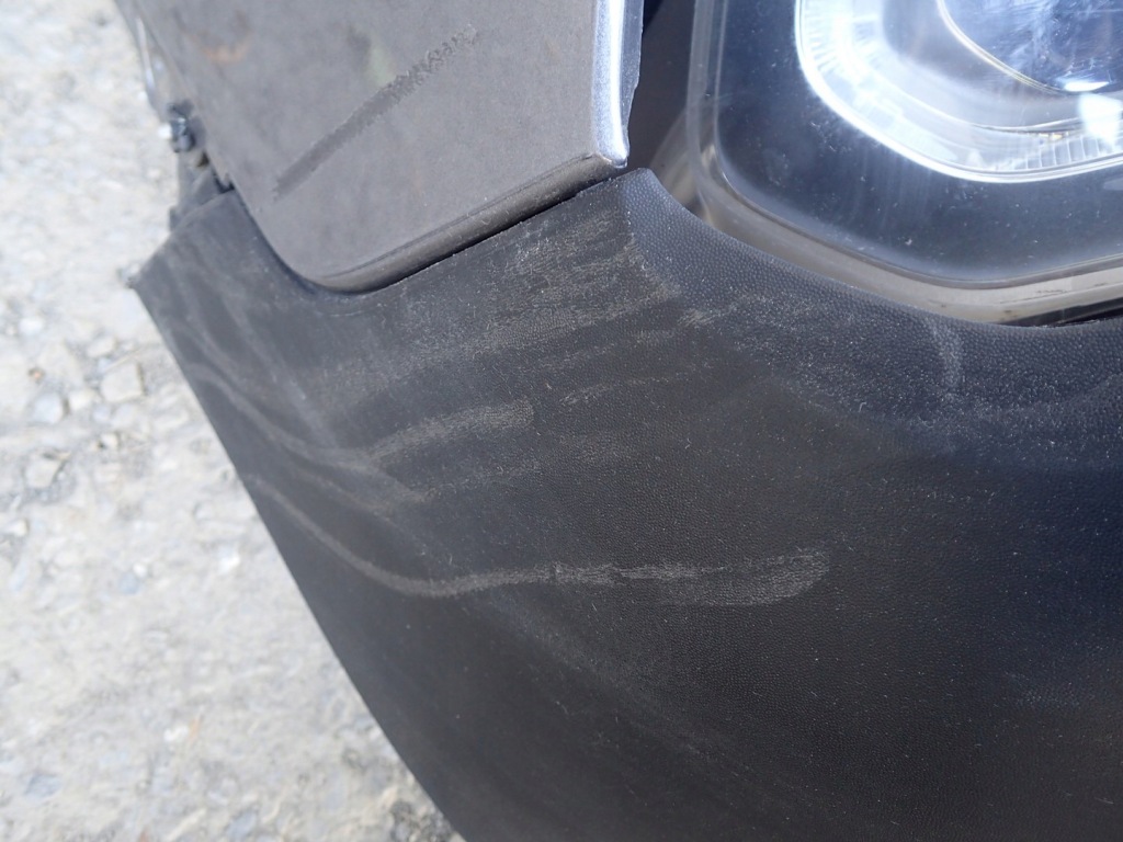 Бампер перед передний renault captur j5 lift 2017- Оригинал