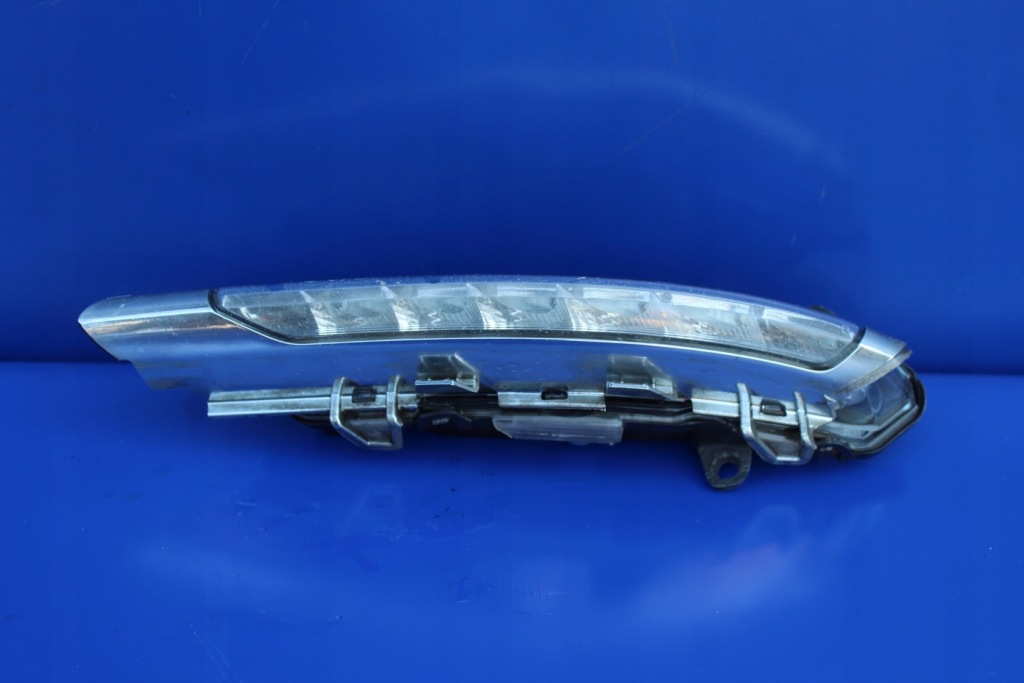 Противотуманная фара правый фара led drl mercedes cl w216 c216 w221 c218 lif a2218201856 Цена