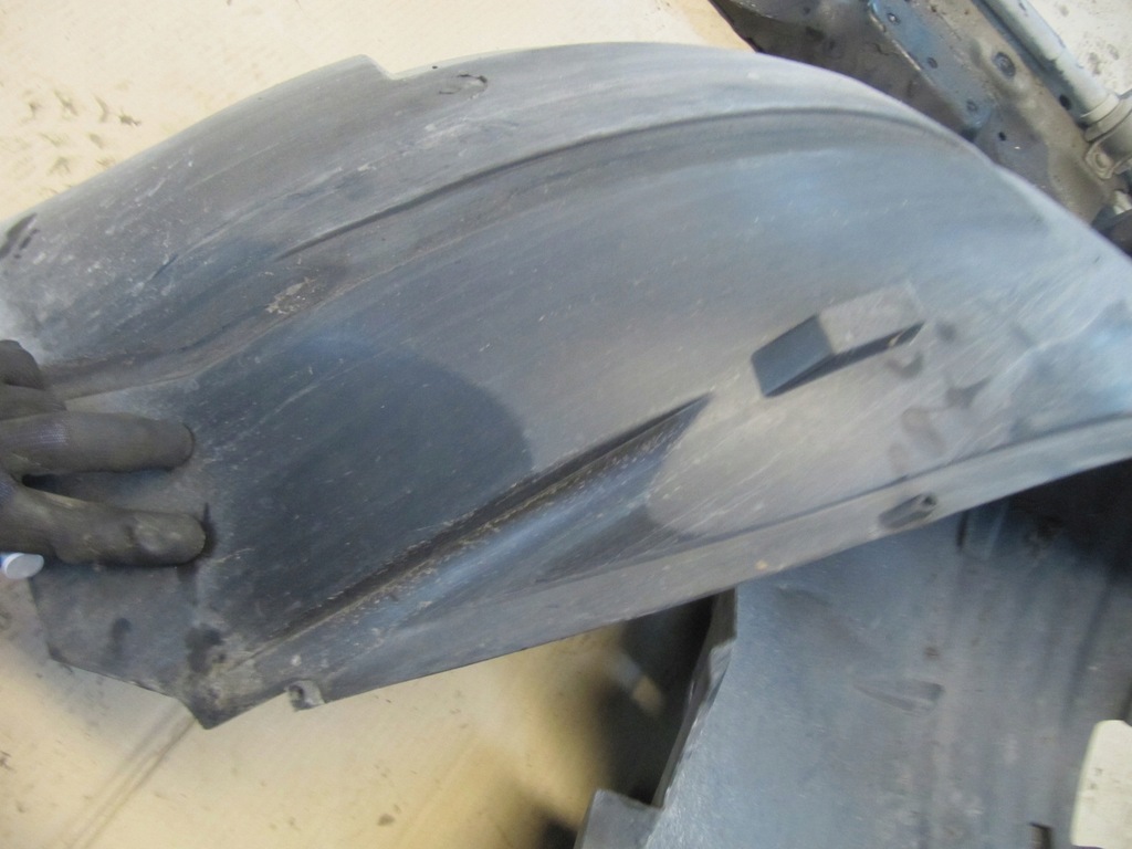 фото №9, Chrysler town country 11- 3.6 подкрылок перед правое dodge grand caravan