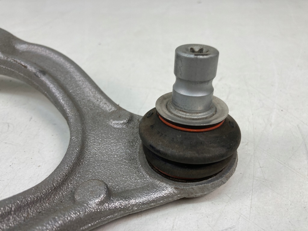 фото №5, Важіль правий передній верхній tesla model 3 y