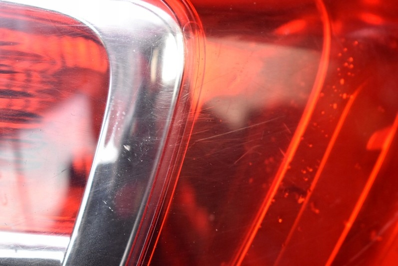 фото №13, Лампа права задня задня uk 265506669r dacia sandero 2 ii 12-20