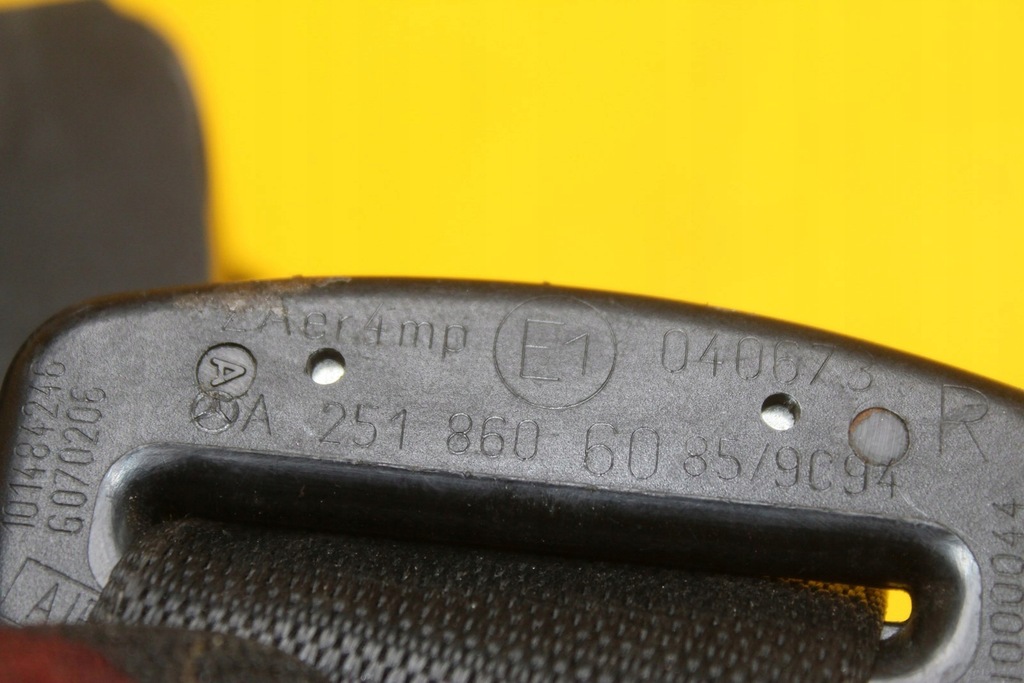 фото №8, Pas безопасности правый перед mercedes w251