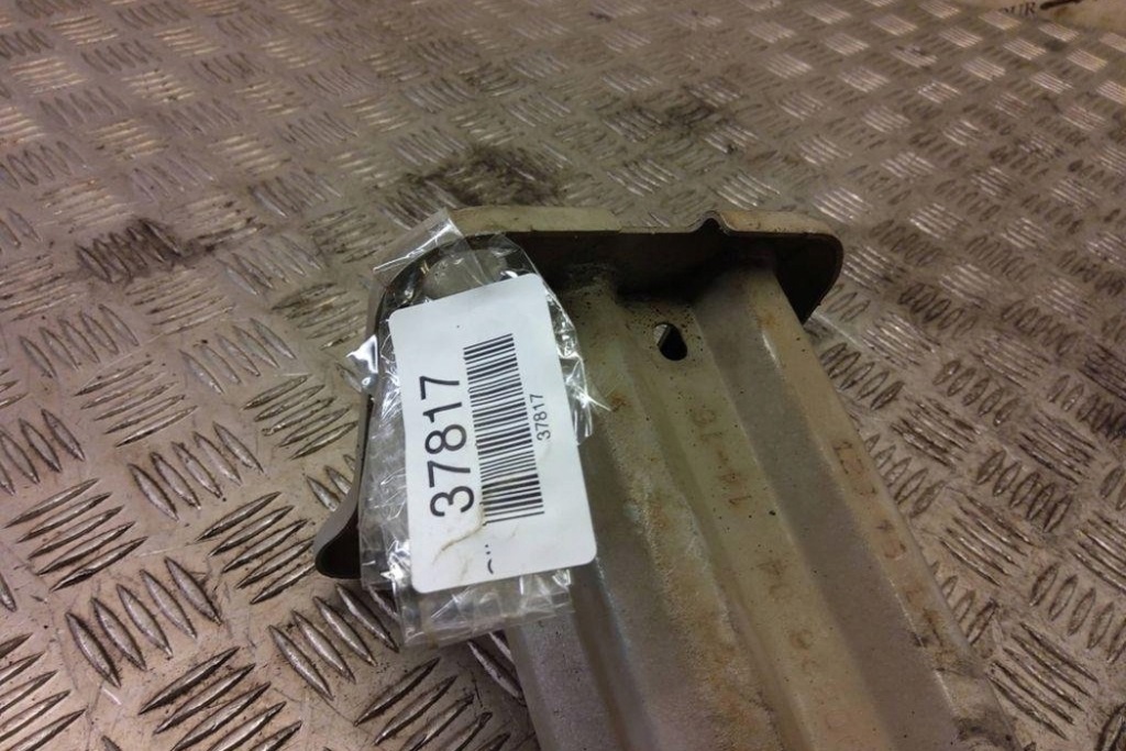 Балка передний бампера renault trafic iii фургон fg_ 93866989 1.6l Киев