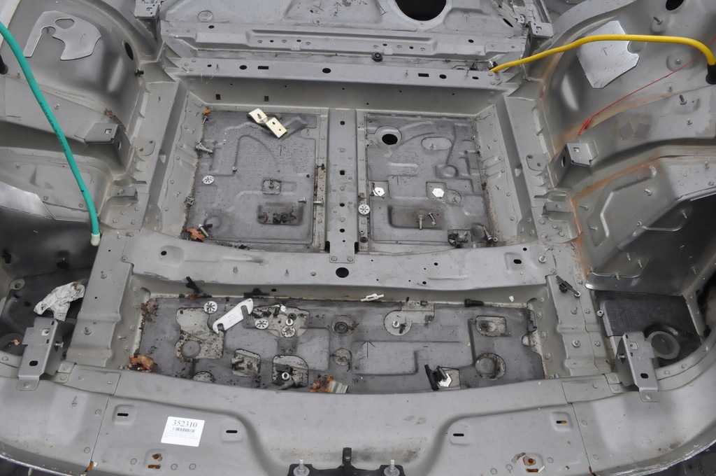 фото №12, Bentley bentayga pas задняя задний крыло левый правый четверть поддон l999