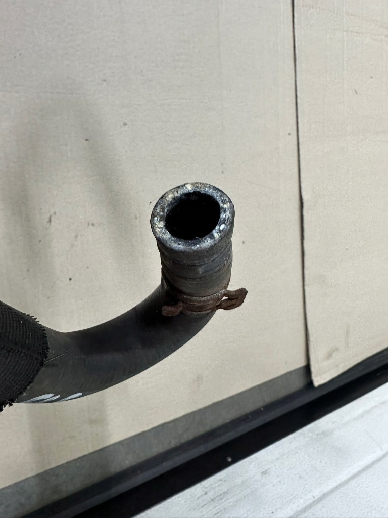 Шланг жидкость охлаждающей, радиатора, трубка, пабтрубок  mercedes cl w216 6.3 amg в Украине