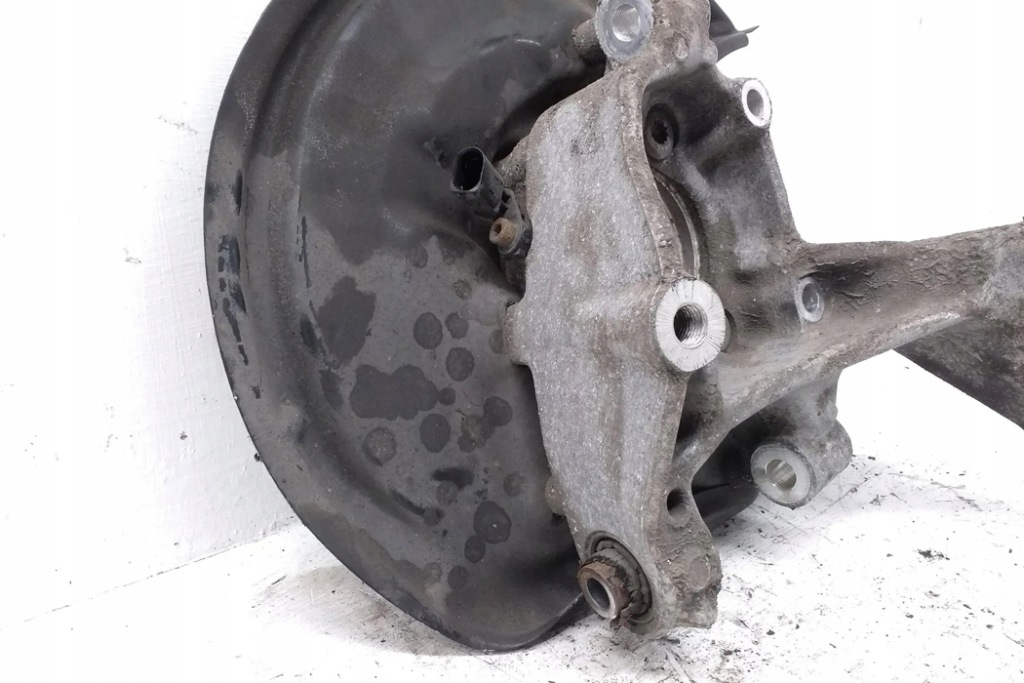 фото №6, Поворотный кулак задняя левая vw tiguan 5n_ 3c0505435g 1.97l дизель 103kw 2011