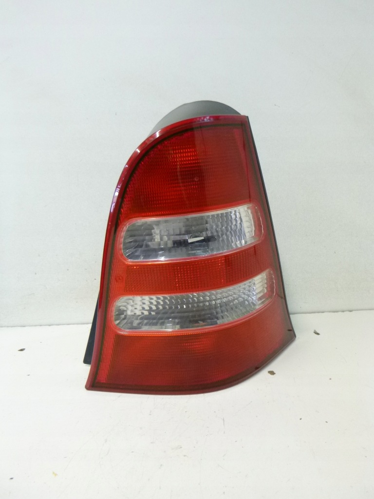 Купити Лампа задня mercedes w168 2002