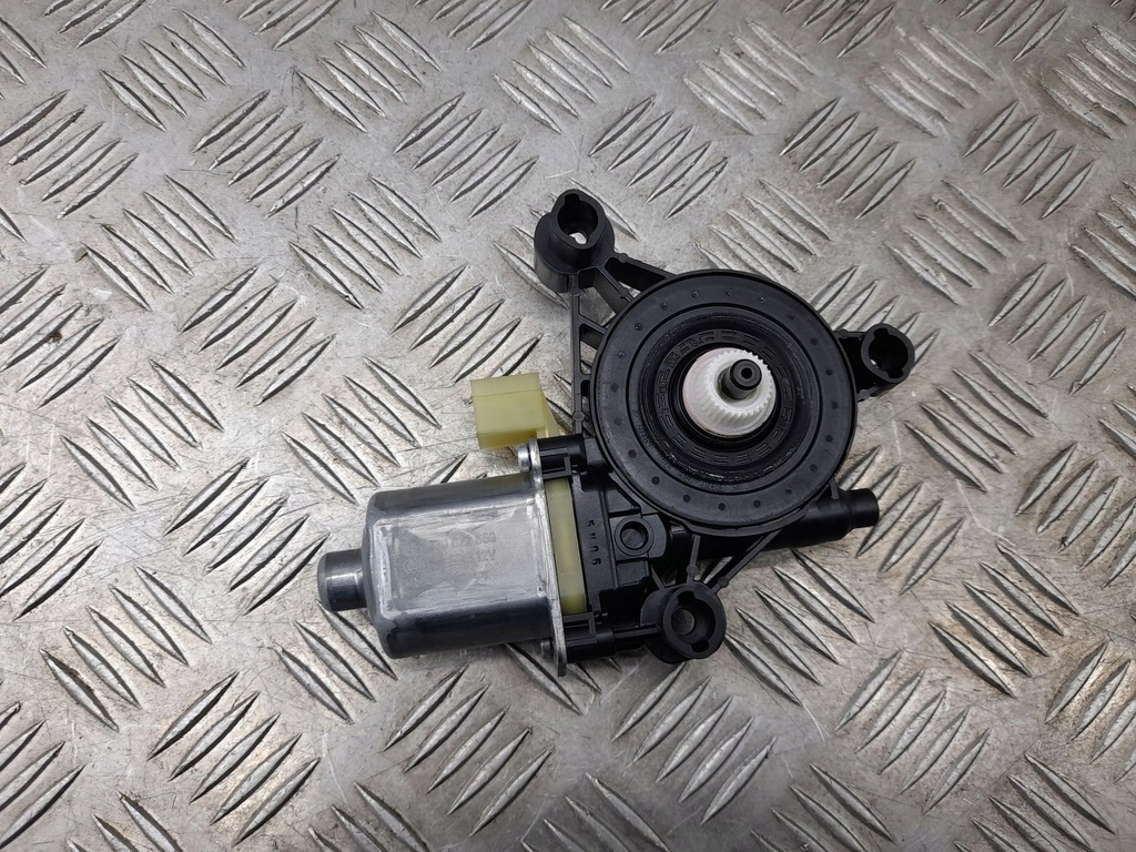 фото №5, Audi a4 s4 b9 8w0959811 моторчик подъёма стекло дверь задних