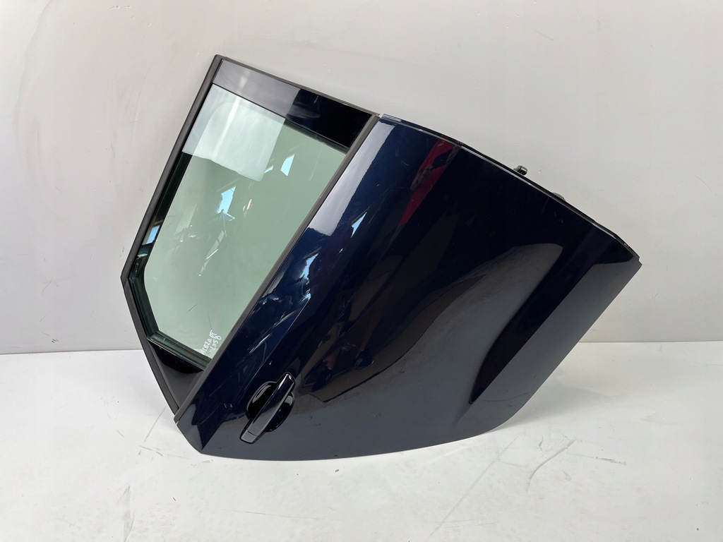 фото №1, Дверь правое задние audi a1 82a lx5b