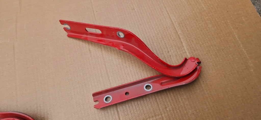 фото №1, Петля капот vw t-cross w цвет lp3g 2gm823302a pr