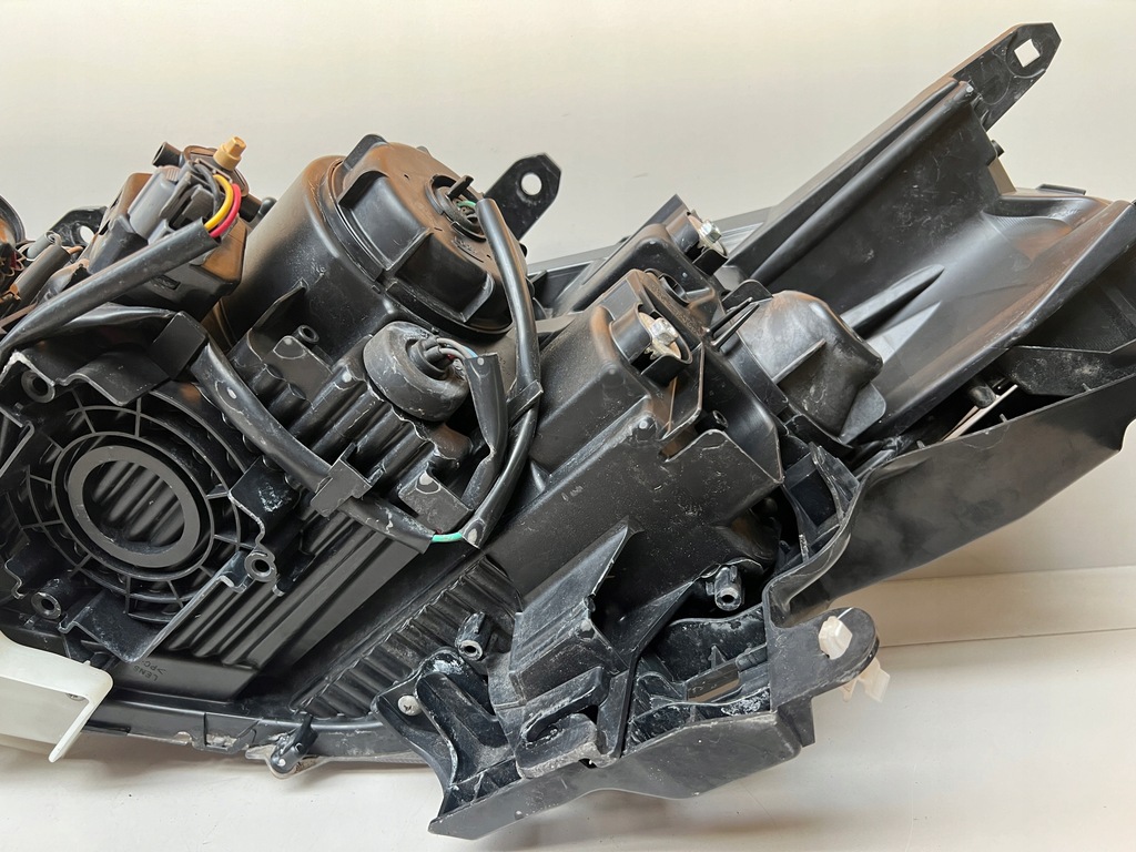 фото №14, Лампа передняя правая peugeot 4007 обычная линза