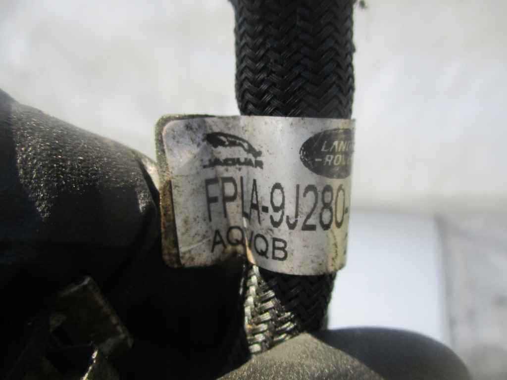 фото №4, Jaguar xj xf xe land range land rover sport 3.0d шланг провода топлива