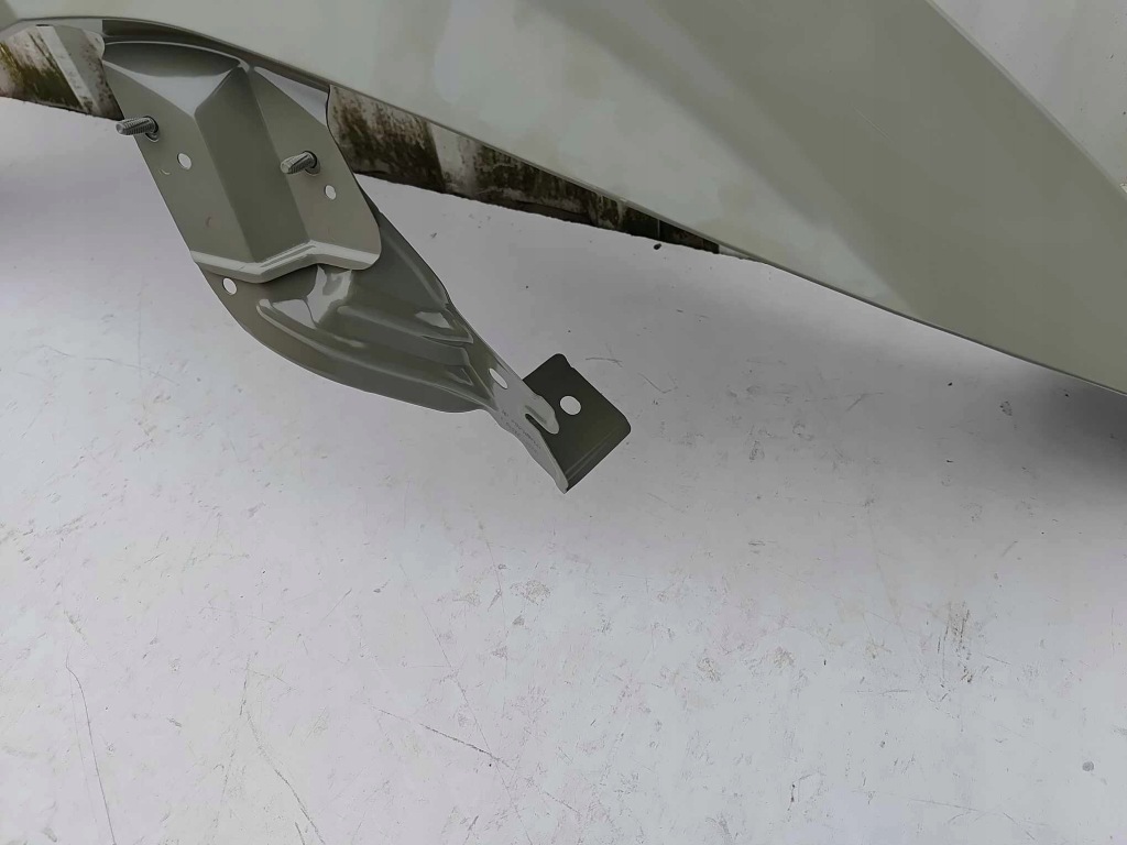 Tesla model 3 highland 23- крыло  правый  перед передний новый оригинальный номер 4949 Доставка