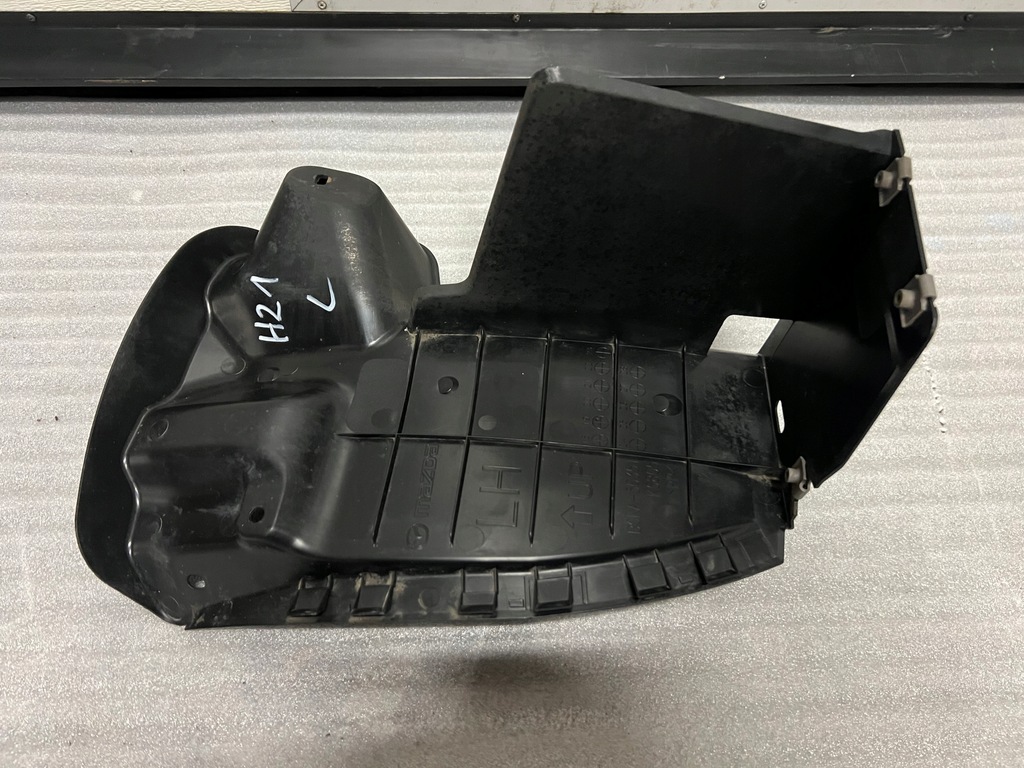 фото №9, Mazda 3 bp подкрылок левая задние sedan rok 2020