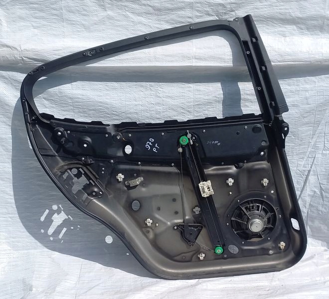 фото №3, Porsche panamera 970 рамка двері правий задня