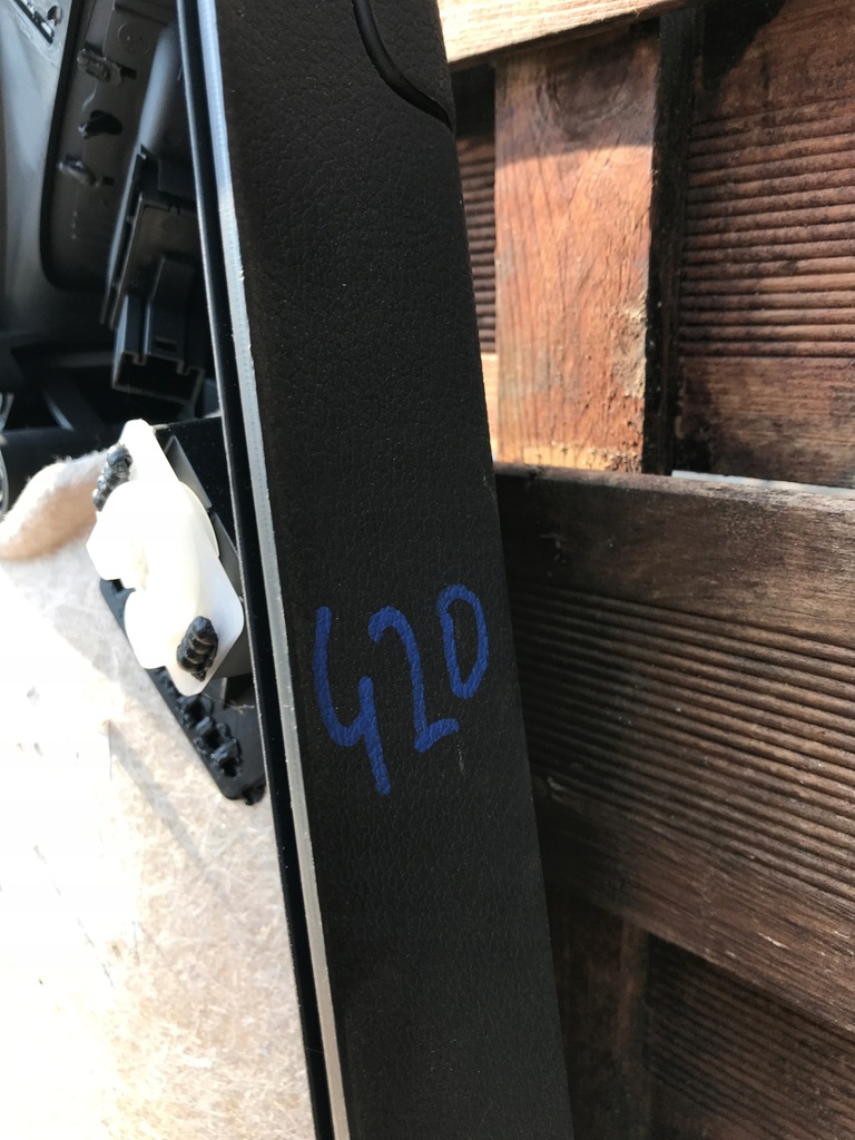 фото №6, Обшивка дверь правый задняя vw tiguan 5n0867212