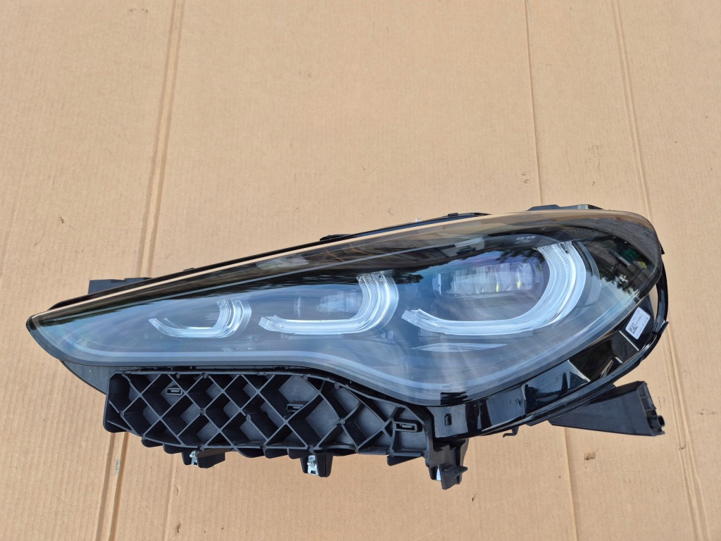 Купити Alfa romeo stelvio фара ліва. full led. фара