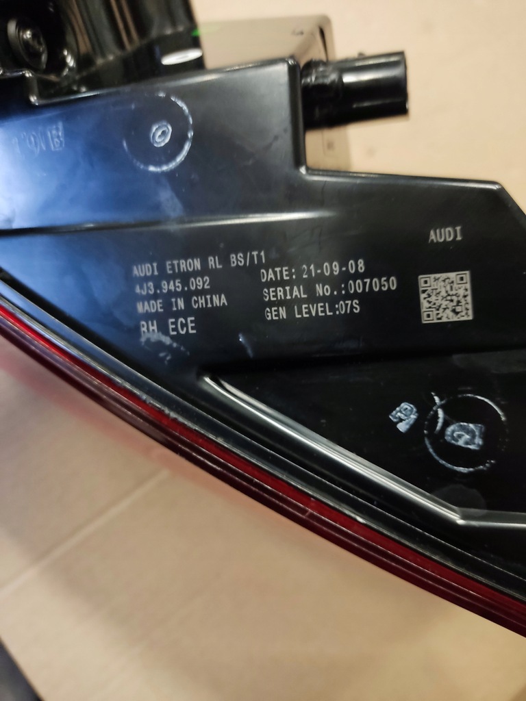 фото №9, Лампи задня led audi e-tron gt 4j3945092 4j3945091a