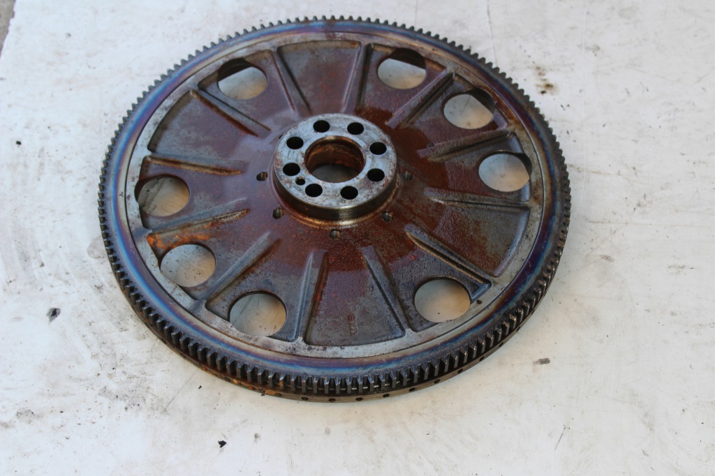 Купити Колесо маховик mercedes om936 mercedes econic