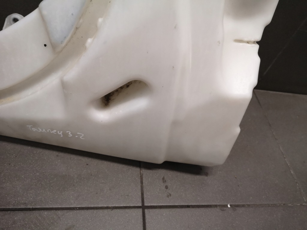 фото №8, Бачок омывателя vw touareg 7l 7l0955453d