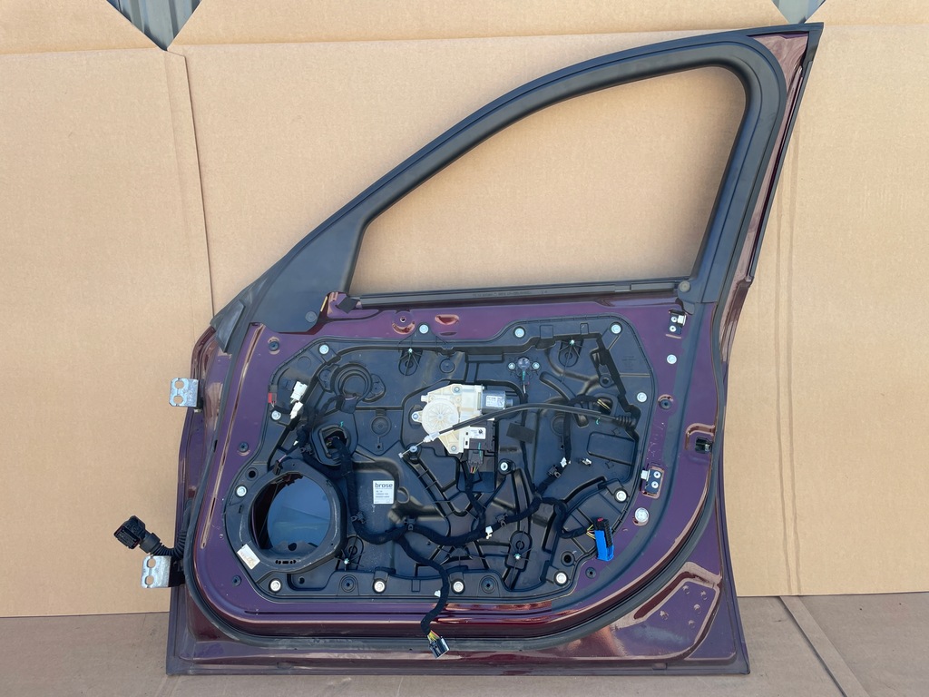 фото №6, Alfa romeo giulia дверь правое перед передние 093