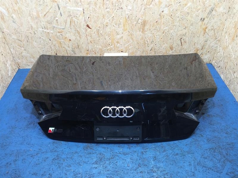 фото №1, Крышка багажника задняя задняя audi a8 s8 d4 lz9y czarna