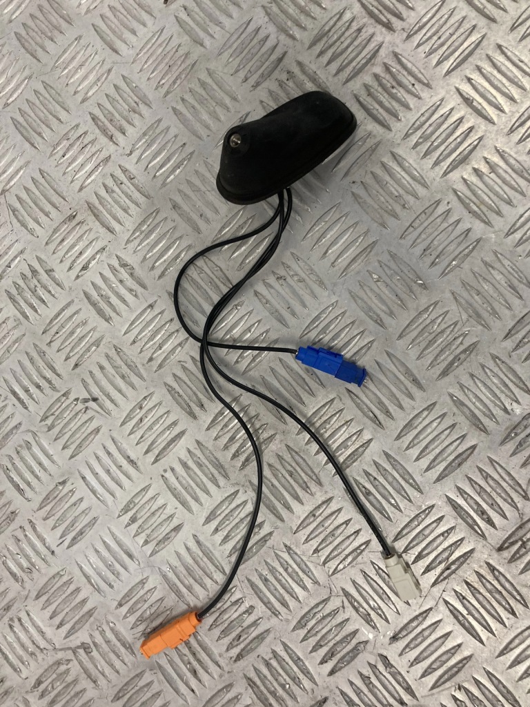 фото №1, Антена дахова основа citroen c3 iii 16-