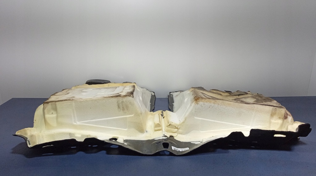 фото №7, Volvo v90 ii обшивка задняя 32216600