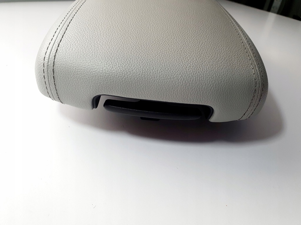 фото №8, Підлокітник перед szary kia sportage iv lift