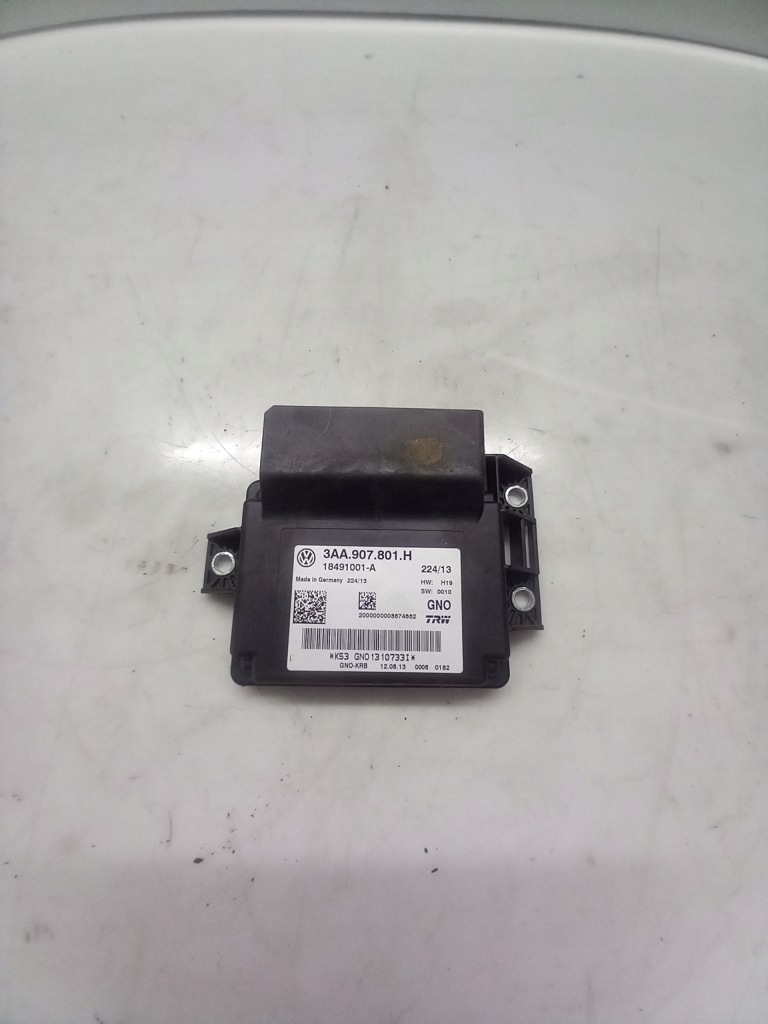 фото №1, Модуль тормоза ручного vw passat b7 cc 3aa907801h