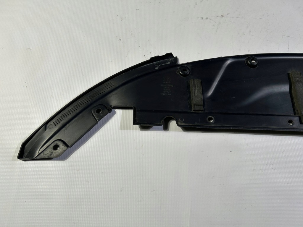 Накладка верхний поперечина передний радиатор оригинал chrysler pacifica 2021- Недорого