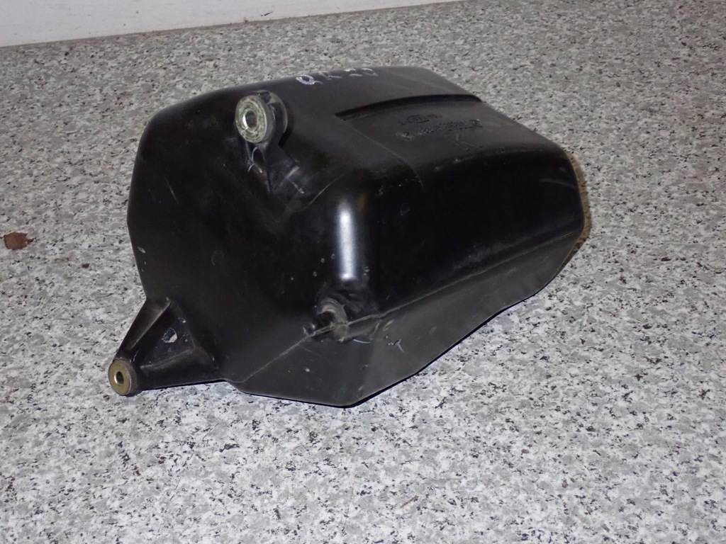 фото №4, Nissan xtrail t30 2.0i 01-07 резонатор повітря гасник шумів