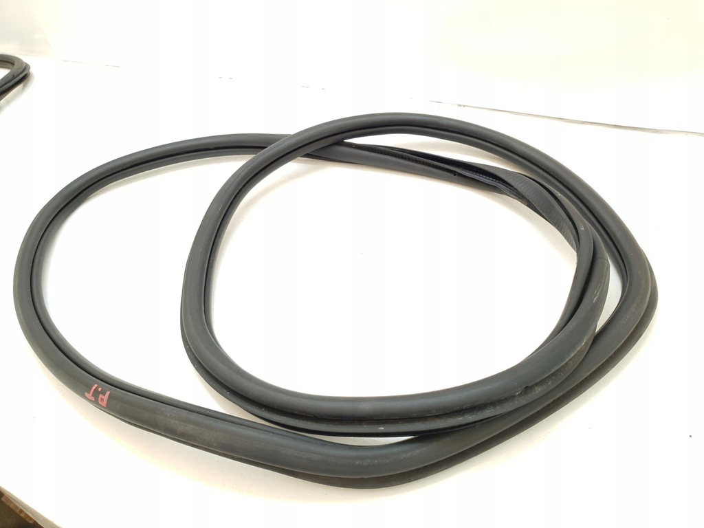 фото №3, Прокладка дверь правая задняя skoda scala