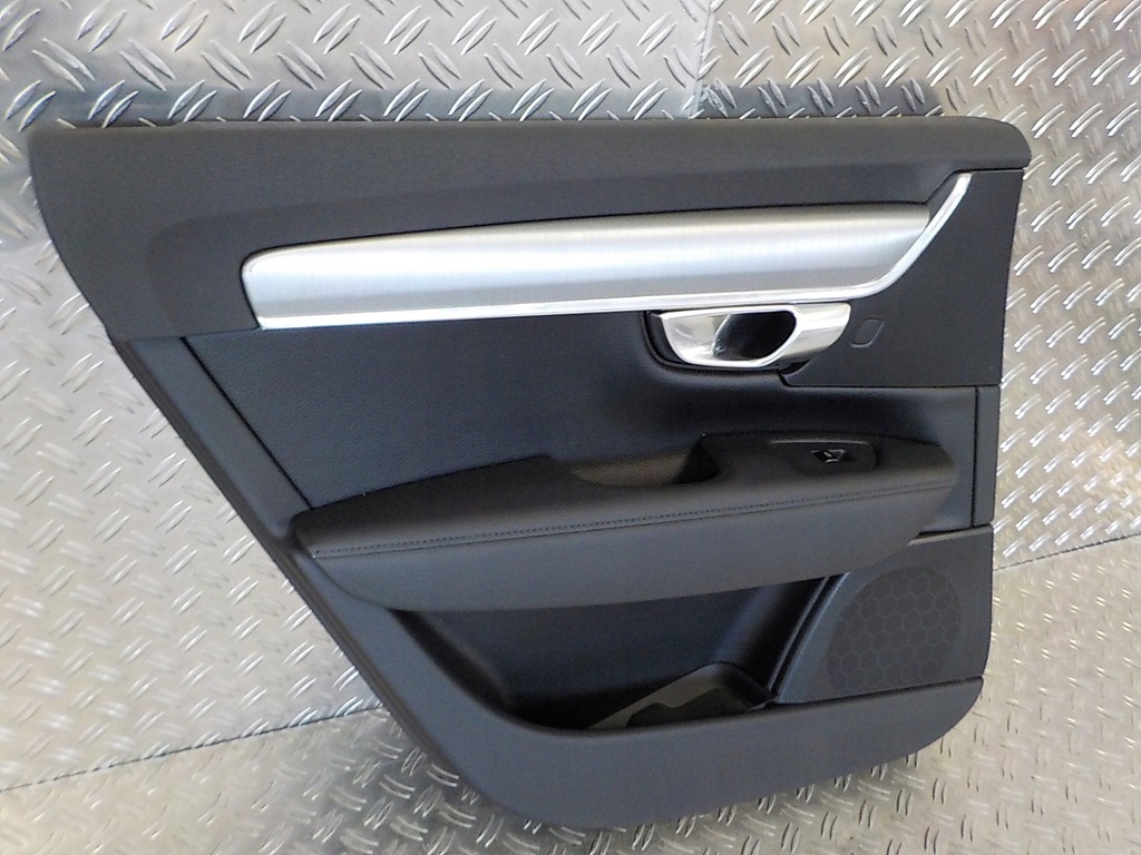 фото №4, Volvo s90 16-19 обшивка обивка дверь левый задняя