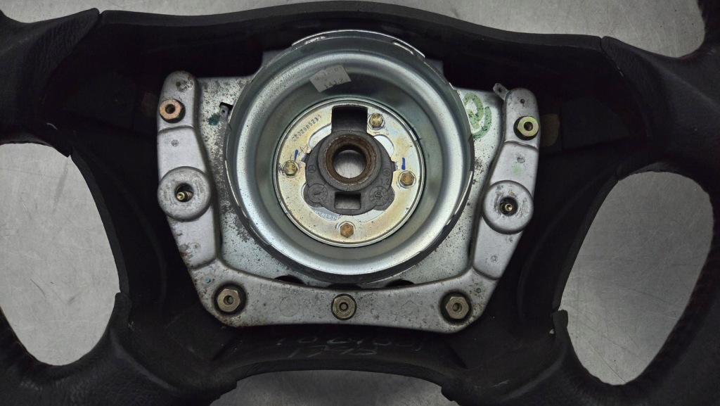 Купить Mercedes ml w163 рестайлинг  воздуховод подушка подушка безопасности m: 5332