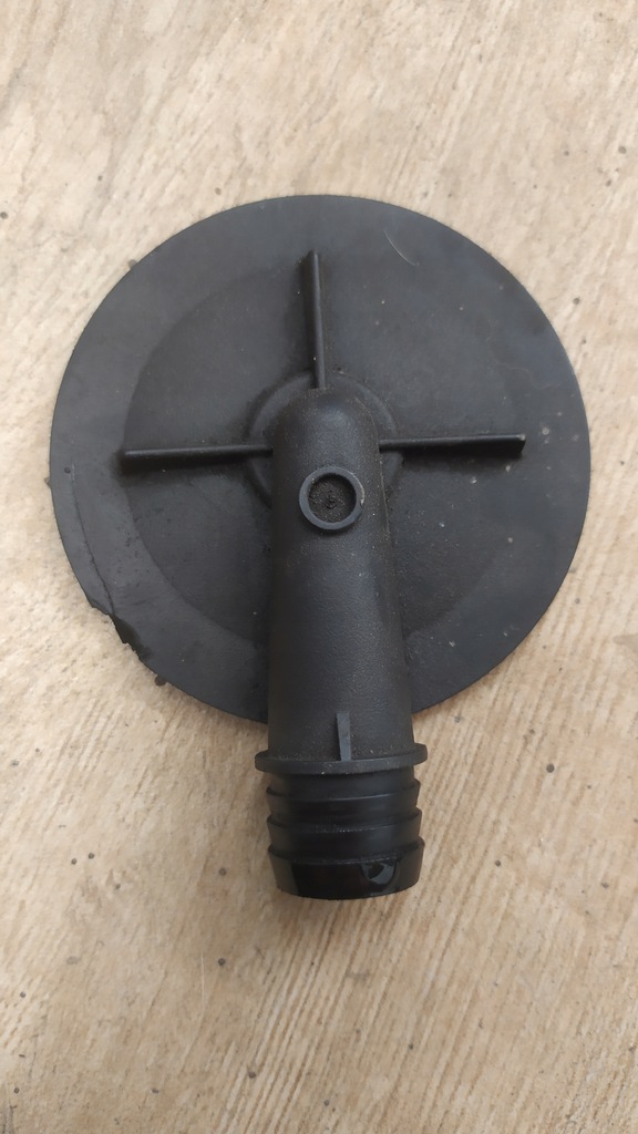 фото №7, #045103469d#045103475b# крышка клапанов audi a-2 1.4 tdi