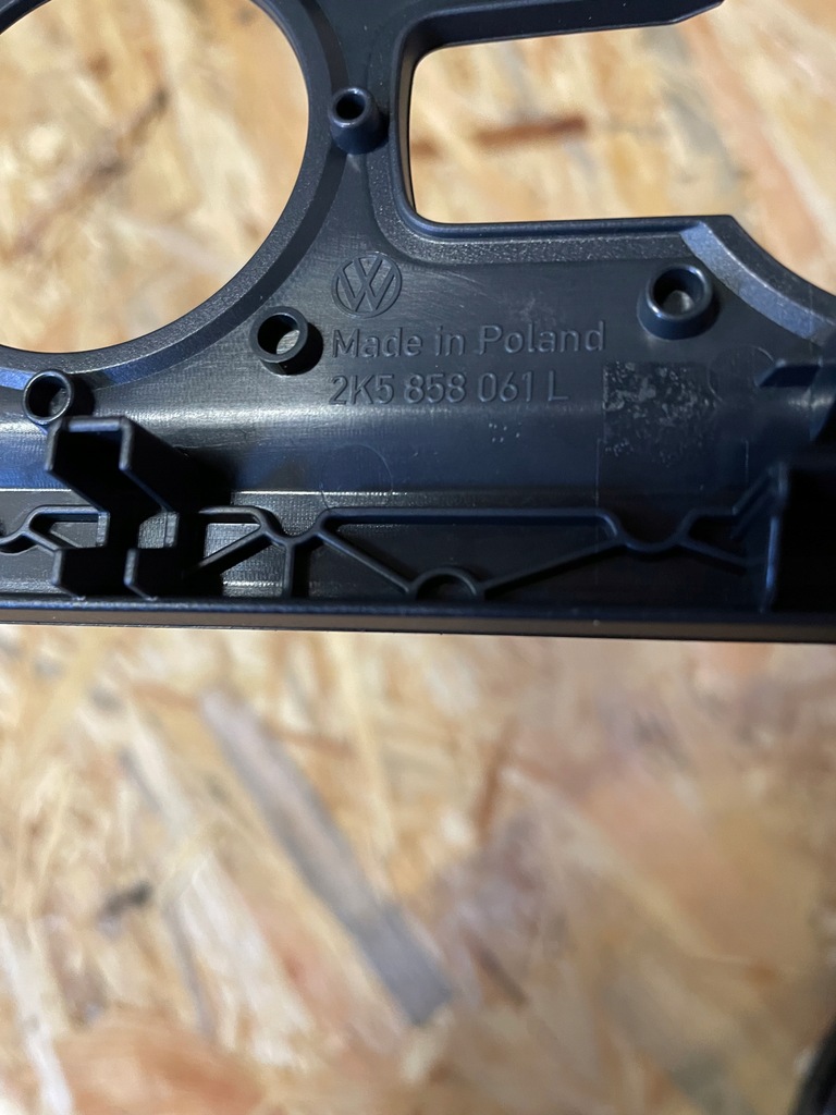 фото №3, Рамка радио vw caddy 2k5 2k5858061l