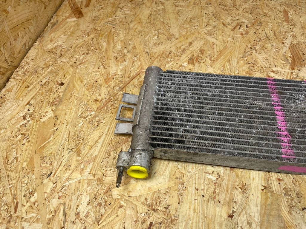 Додаткова радіатор води bmw x3 f25 x4 f26 7823546 в Україні