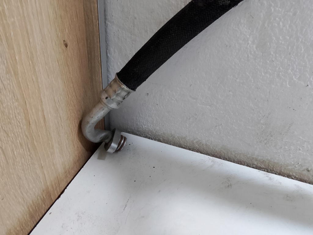 фото №4, Citrowen peugeot 1.6 hdi шланг провода кондиционера трубка 9678309780