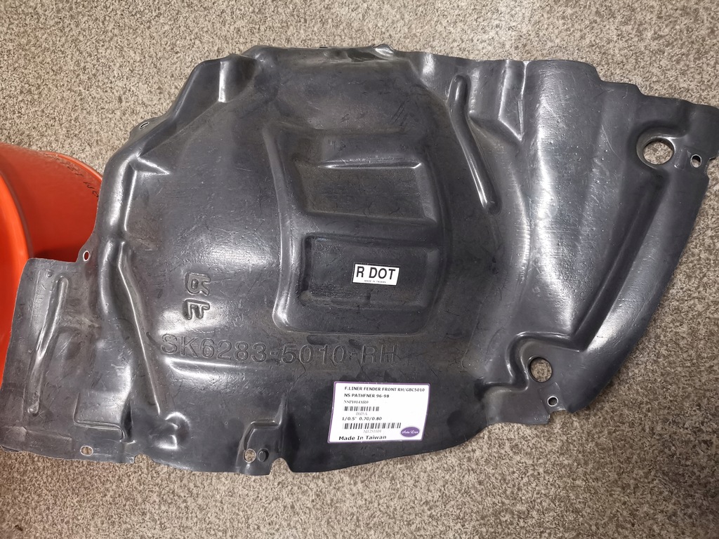 фото №1, Подкрылок правый перед nissan pathfinder ii r50 96-98