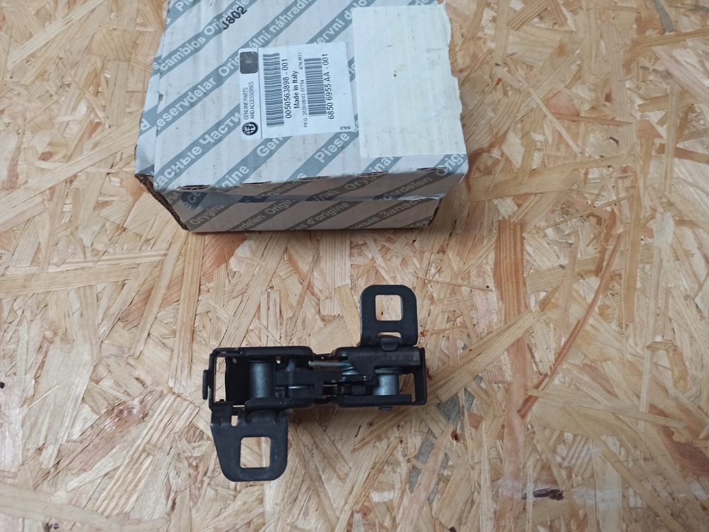 фото №3, Замок капот засувка p alfa romeo stelvio 50547304