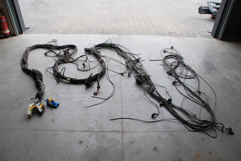 фото №2, Електропроводка електрична scania r p рама 11r