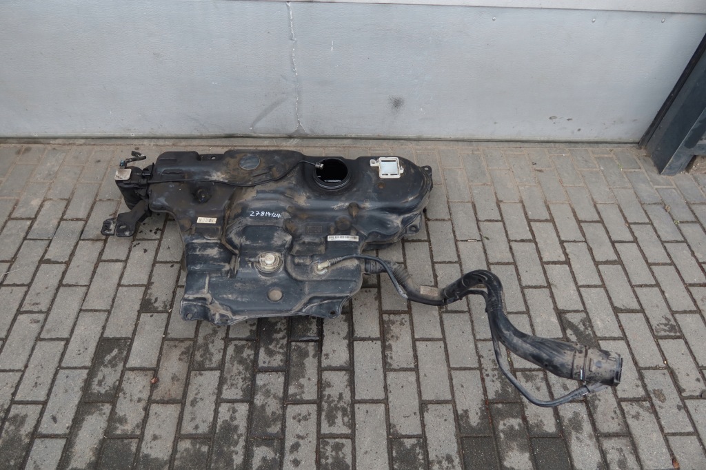 Купити Бак паливної  megane iv 8201530486