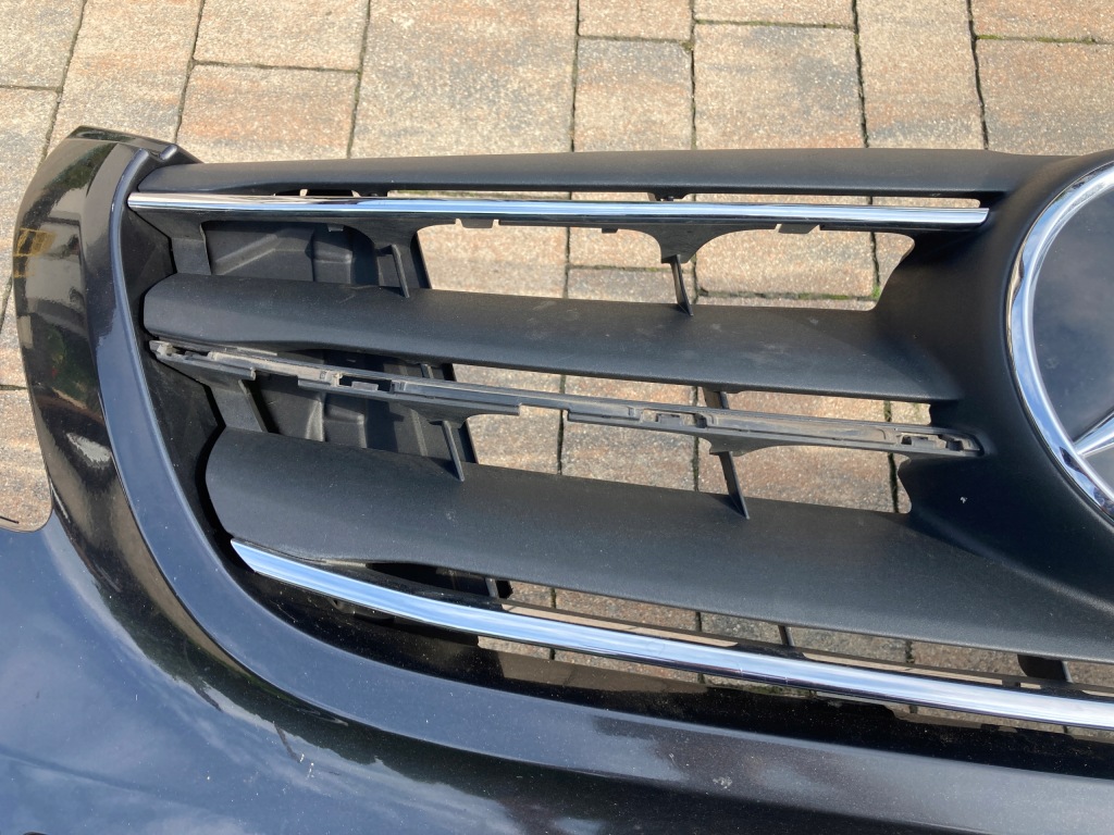 фото №10, Mercedes vito viano a447 w447 бампер передний перед решётка радиатора