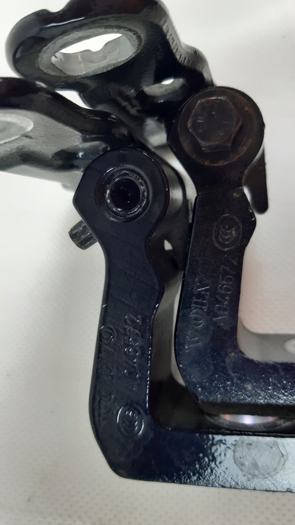 фото №4, Volvo xc90 ii петлі двері правих перед 467