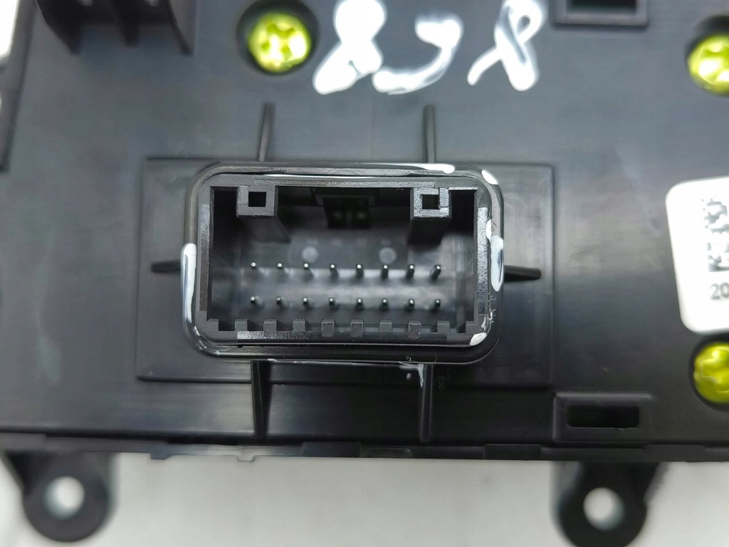 фото №9, Панель переключателей kia sportage v nq5 93600d9mb0 1.6l бензиновый 2017