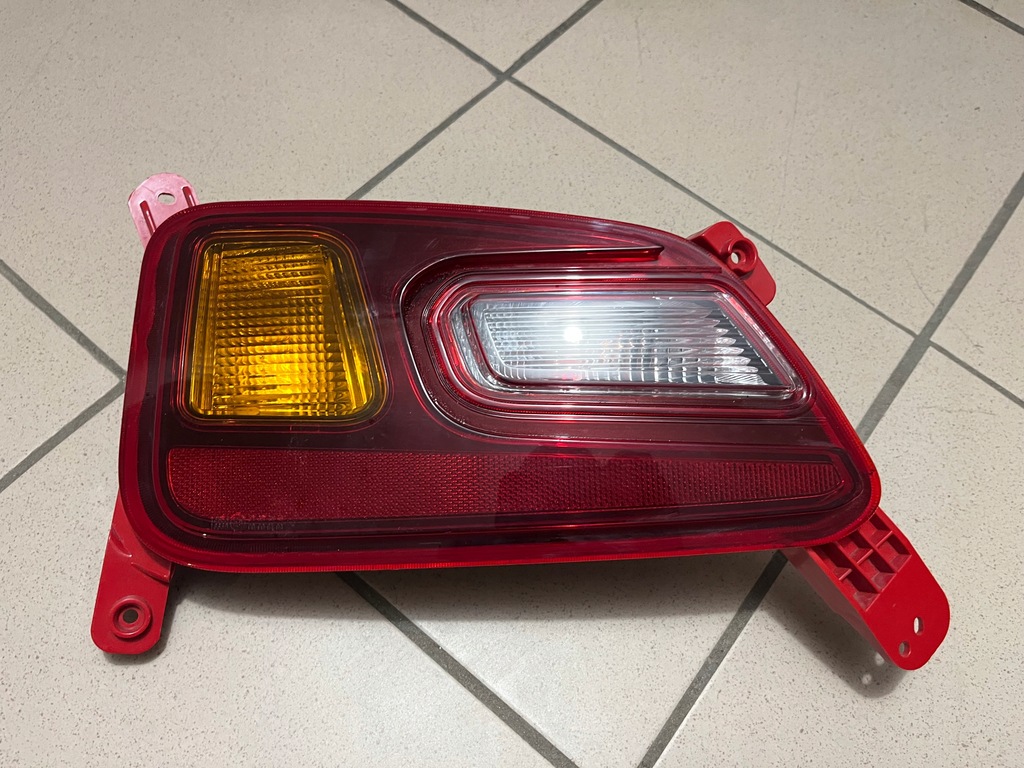 фото №1, Hyundai kona лампа задняя задняя левая w бампер