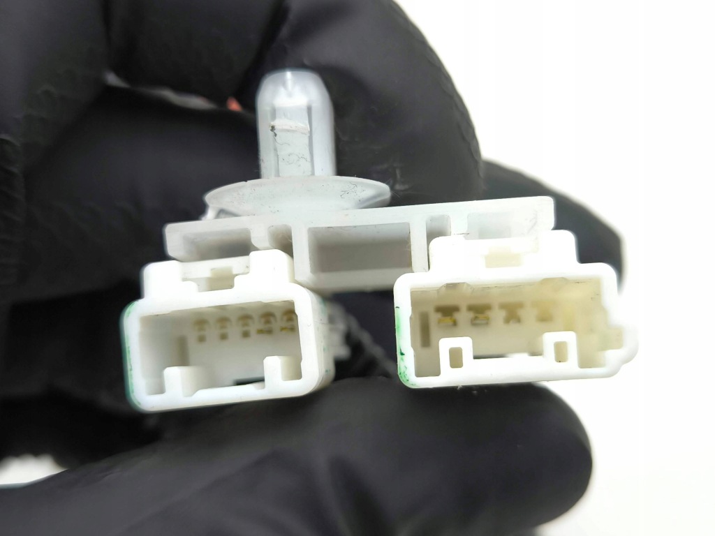 Lexus ux 2020 пряжка заднего поперечина безопасности в Украине