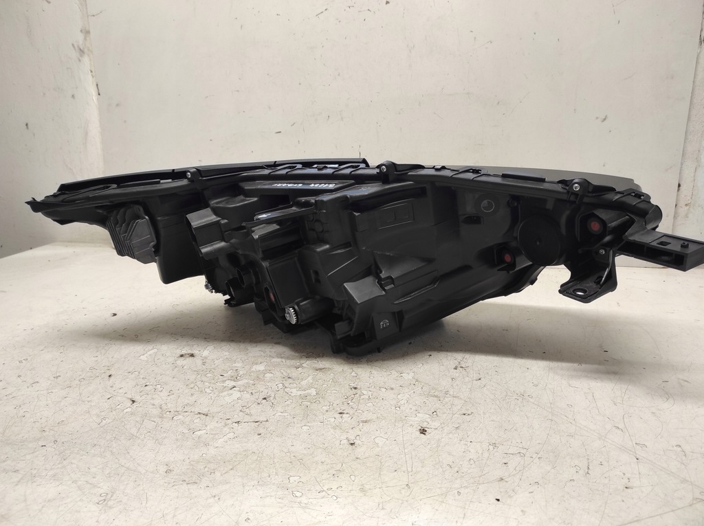 фото №9, Subaru solterra 22- лампа левая перед full led