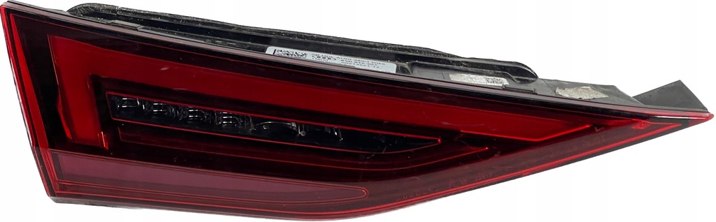 фото №1, Audi a3 8y лампа левая задняя led 8y0945307